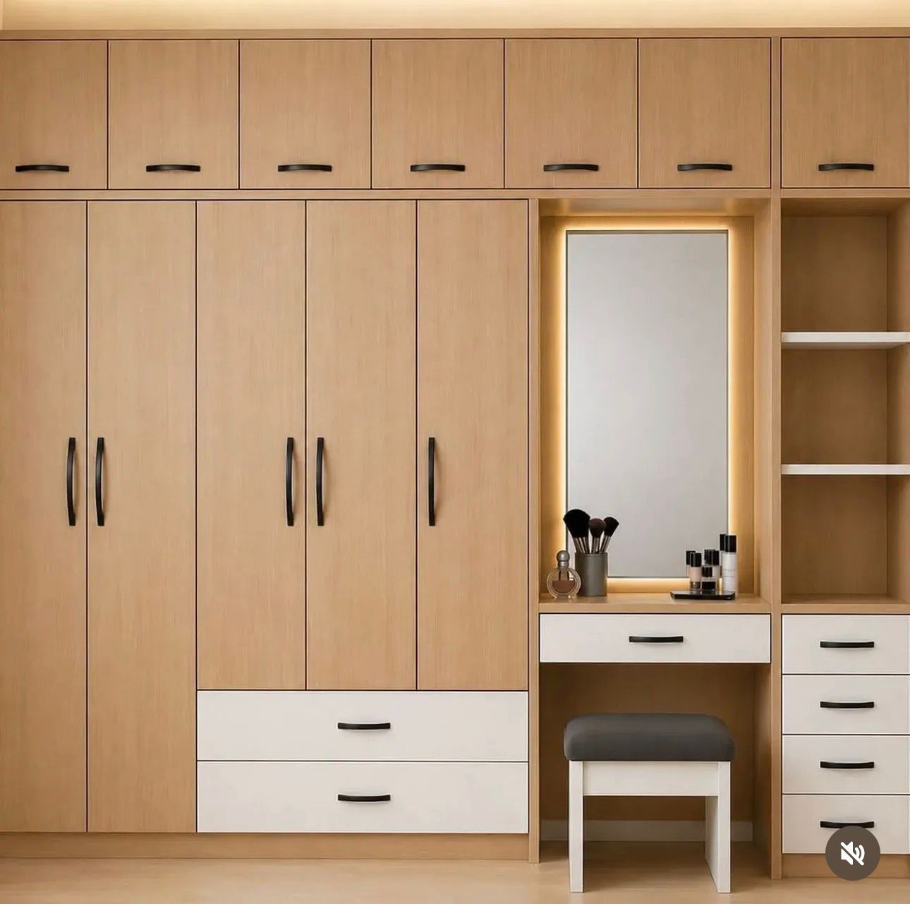 Smart Internal Storage & Accessories Image 2